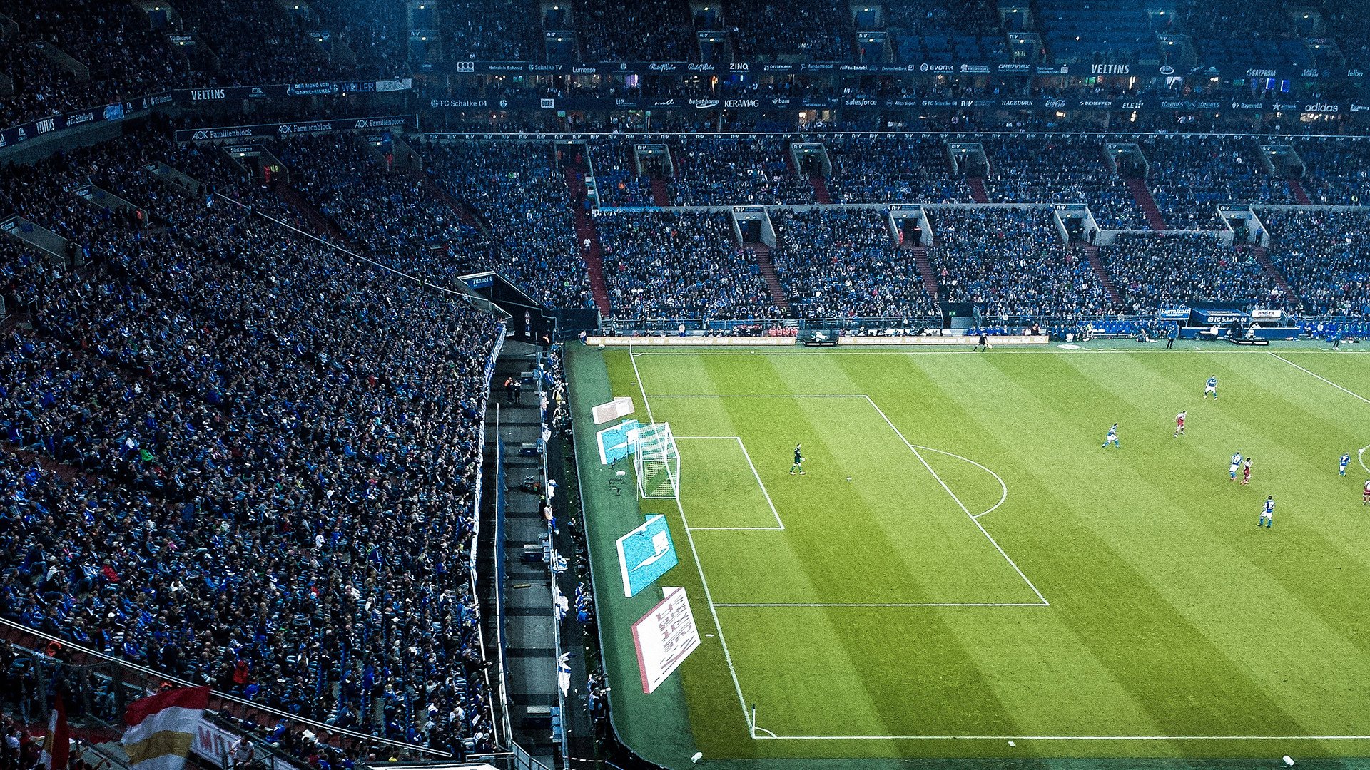 曼城大胜一仗，四强之途漫漫金光灿烂，曼城4-3